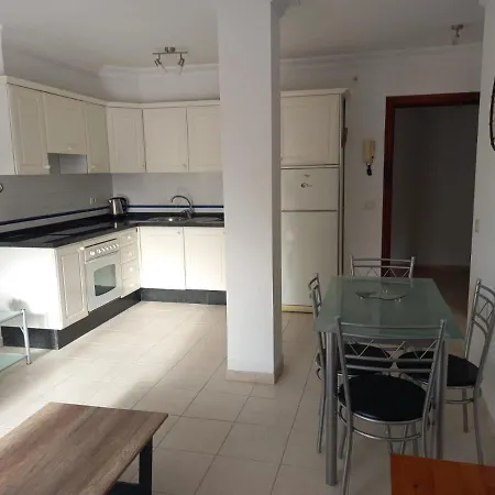 Apartamento Con Piscina Y Wifi En La Caleta Apartment