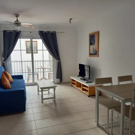 Apartment Apartamento Con Piscina Y Wifi En La Caleta *